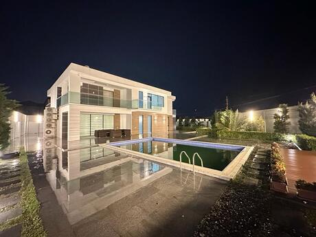 Həyət evi/Bağ evi - Mərdəkan q. - 350 m²