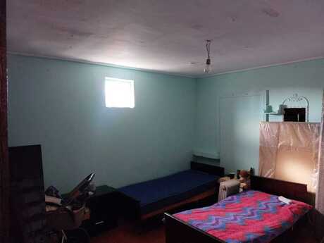 6 otaqlı həyət evi/bağ evi - Azadlıq Prospekti m. - 150 m²