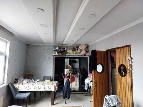 6 otaqlı həyət evi/bağ evi - Azadlıq Prospekti m. - 150 m²