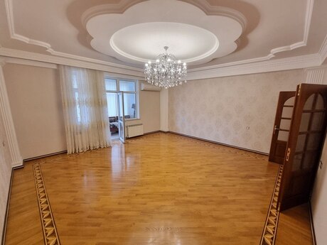 Elan №3296506 - Bakı, Nərimanov r., 4 otaqlı, 180 m², 2/16 mərtəbə