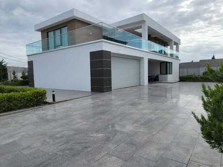 Həyət evi/Bağ evi - Mərdəkan q. - 350 m²