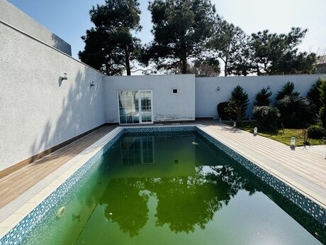5 otaqlı həyət evi/bağ evi - Mərdəkan q. - 290 m²