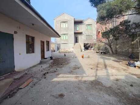 5 otaqlı həyət evi/bağ evi - Bakıxanov q. - 290 m²