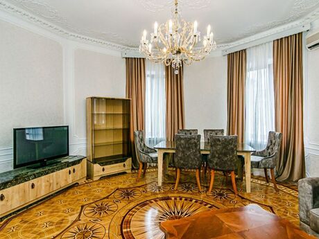 4 otaqlı köhnə tikili - Sahil m. - 170 m²