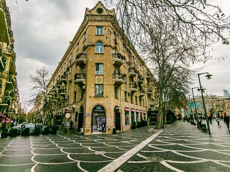 4 otaqlı köhnə tikili - Sahil m. - 170 m²