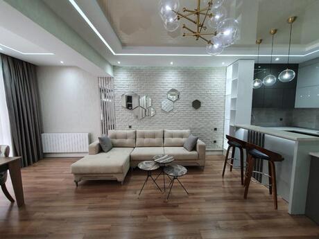 2 otaqlı yeni tikili - Şah İsmayıl Xətai m. - 78 m²