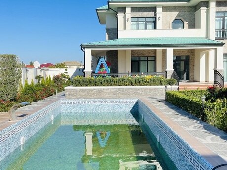 6 otaqlı həyət evi/bağ evi - Nardaran q. - 390 m²