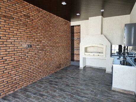 4 otaqlı həyət evi/bağ evi - Mərdəkan q. - 240 m²