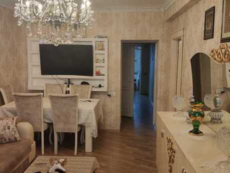 4 otaqlı köhnə tikili - Avtovağzal m. - 110 m²