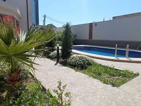 5 otaqlı həyət evi/bağ evi - Mərdəkan q. - 400 m²