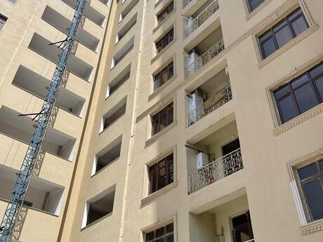 4 otaqlı yeni tikili - 28 May m. - 210 m²