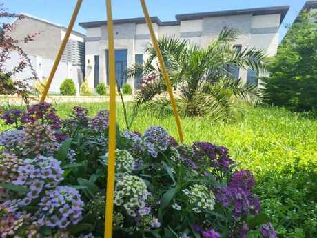 Həyət evi/Bağ evi - Mərdəkan q. - 180 m²