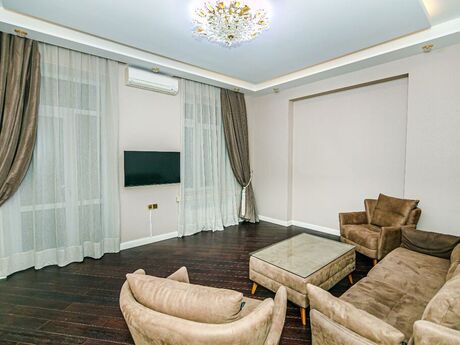 2 otaqlı köhnə tikili - Sahil m. - 75 m²