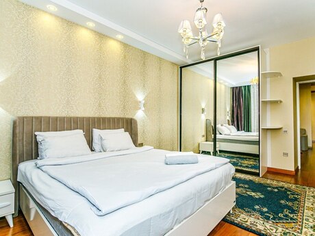 3 otaqlı köhnə tikili - Sahil m. - 120 m²