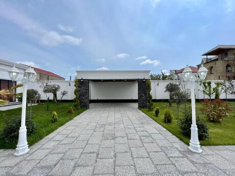Həyət evi/Bağ evi - Şüvəlan q. - 280 m²