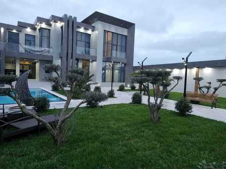 Həyət evi/Bağ evi - Mərdəkan q. - 500 m²