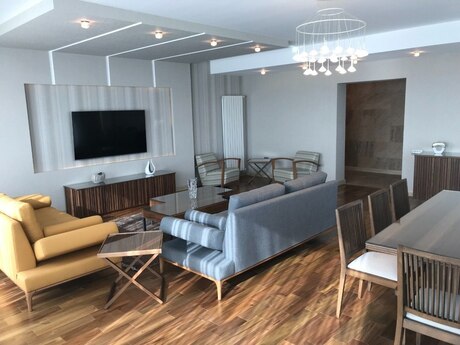 4 otaqlı yeni tikili - Şah İsmayıl Xətai m. - 400 m²