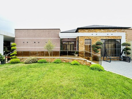 4 otaqlı həyət evi/bağ evi - Mərdəkan q. - 230 m²