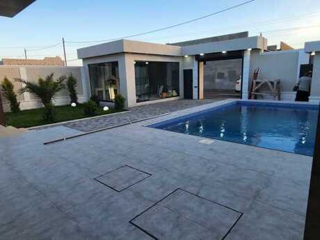 4 otaqlı həyət evi/bağ evi - Mərdəkan q. - 160 m²
