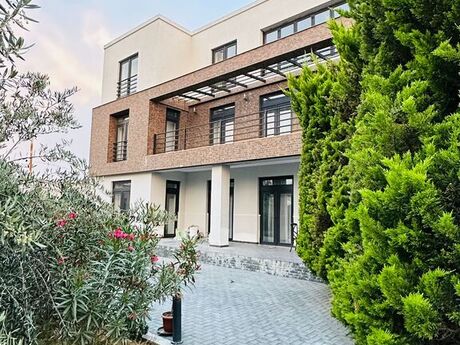 5 otaqlı həyət evi/bağ evi - Bilgəh q. - 500 m²