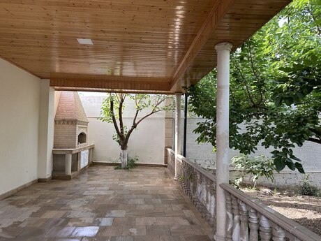 4 otaqlı həyət evi/bağ evi - Mərdəkan q. - 260 m²