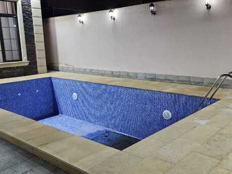 4 otaqlı həyət evi/bağ evi - Mərdəkan q. - 180 m²