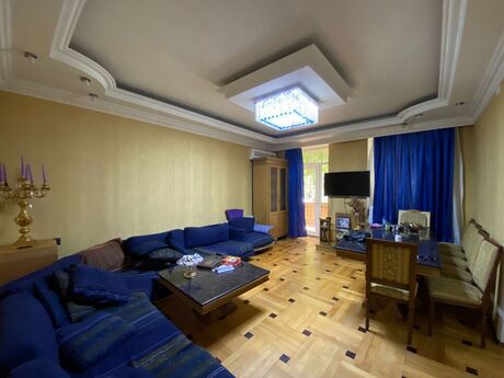 Obyekt - Səbail r. - 174 m²