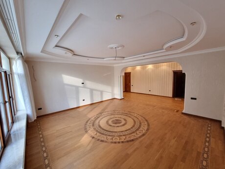 4 otaqlı yeni tikili - Nəsimi r. - 170 m²