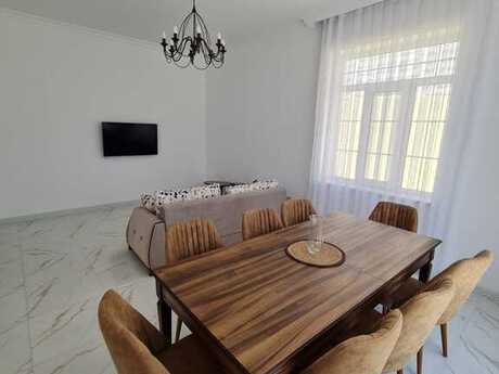 6-комн. дом/дача - пос. Шувеляны - 250 м²