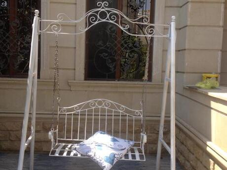 6 otaqlı həyət evi/bağ evi - M.Ə.Rəsulzadə q. - 250 m²