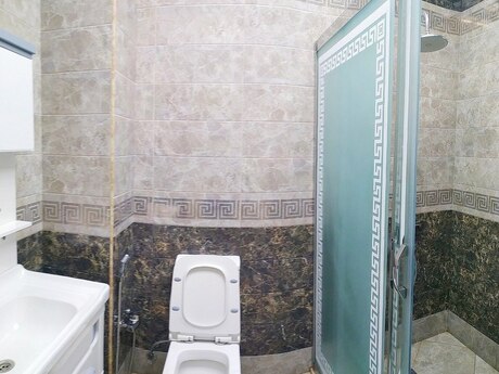 2-room apartment for rent, 85 m², 28 May: 70 ₼/mo 5