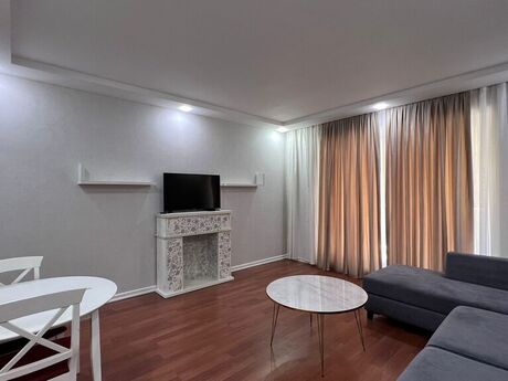 3-room new-build apartment for rent in Port Baku Residence, 115 m², 3 000 AZN/mo, photo 5 / 12