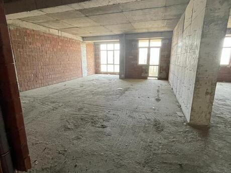 4 otaqlı yeni tikili - Nəriman Nərimanov m. - 215 m²