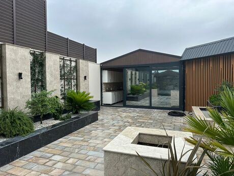 5 otaqlı həyət evi/bağ evi - Badamdar q. - 200 m²