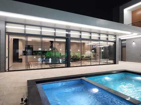 7 otaqlı həyət evi/bağ evi - Şüvəlan q. - 600 m²