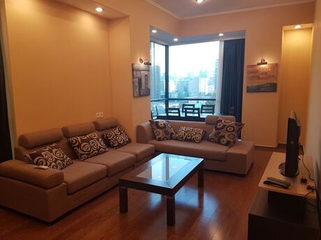 2-room apartment for rent, 82 m², Gülüstan Residence: 1 100 ₼/mo 2