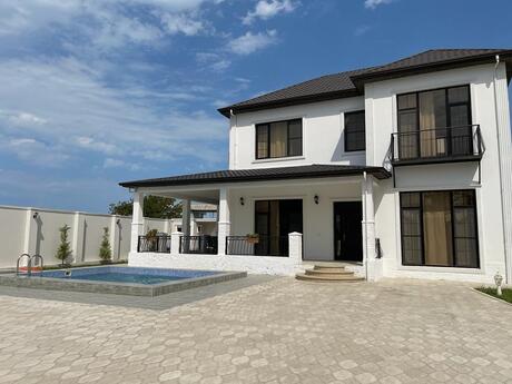5 otaqlı həyət evi/bağ evi - Novxanı q. - 250 m²