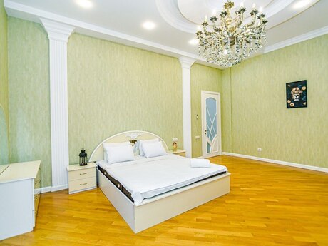 Kirayə 3 otaqlı mənzil, 245 m², Sahil: 110 ₼/ay 5