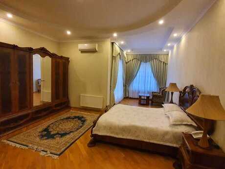 15 otaqlı həyət evi/bağ evi - Badamdar q. - 1200 m²