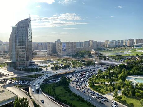 Elan №3760830 - Bakı, Şah İsmayıl Xətai m., 2 otaqlı, 75 m², 13/18 mərtəbə