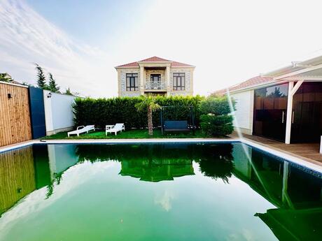 6 otaqlı həyət evi/bağ evi - Mərdəkan q. - 300 m²