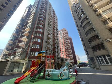 3 otaq · 147 m² · 8/18 mərtəbə, Şah İsmayıl Xətai