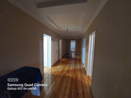5 otaqlı həyət evi/bağ evi - Hövsan q. - 240 m²