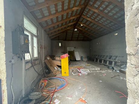 Obyekt - Elmlər Akademiyası m. - 30 m²