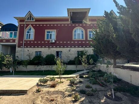 10 otaqlı həyət evi/bağ evi - Fatmayı q. - 585 m²