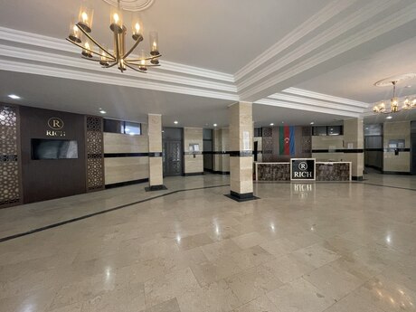 4 otaqlı yeni tikili - İnşaatçılar m. - 200 m²