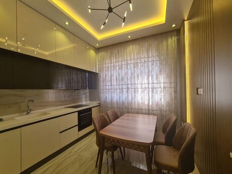 Kirayə 3 otaqlı mənzil, 125 m², Ağ şəhər: 2 200 ₼/ay 4
