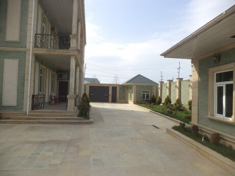 5 otaqlı həyət evi, 254 m², Novxanı: 300 000 ₼ 5