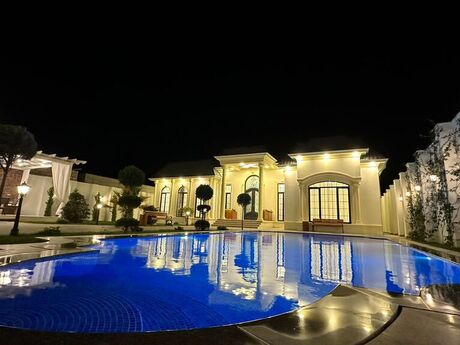 6 otaqlı həyət evi/bağ evi - Mərdəkan q. - 400 m²
