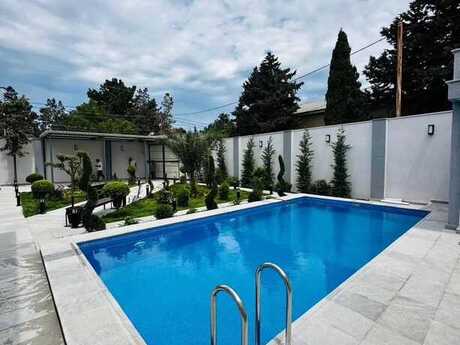 3 otaqlı həyət evi/bağ evi - Mərdəkan q. - 250 m²